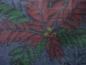 アンティーク　草葉模様織出し本場泥大島紬着物